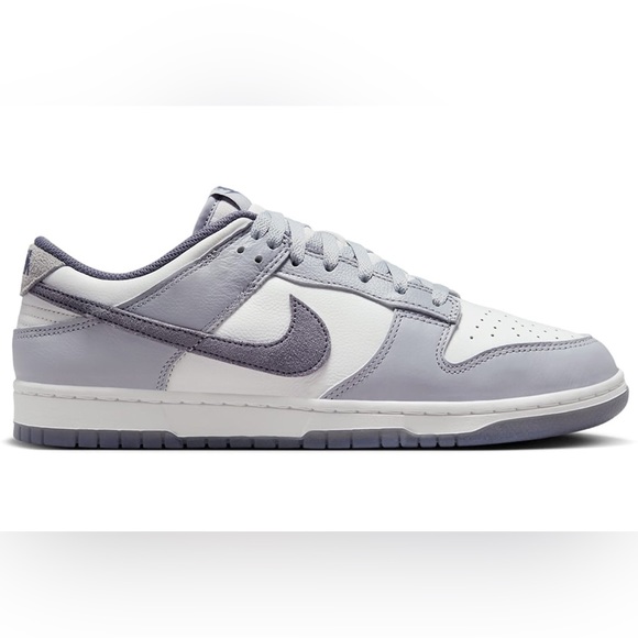 Sz 10 Nike Dunk Low SE
Light Carbon - Picture 1 of 8